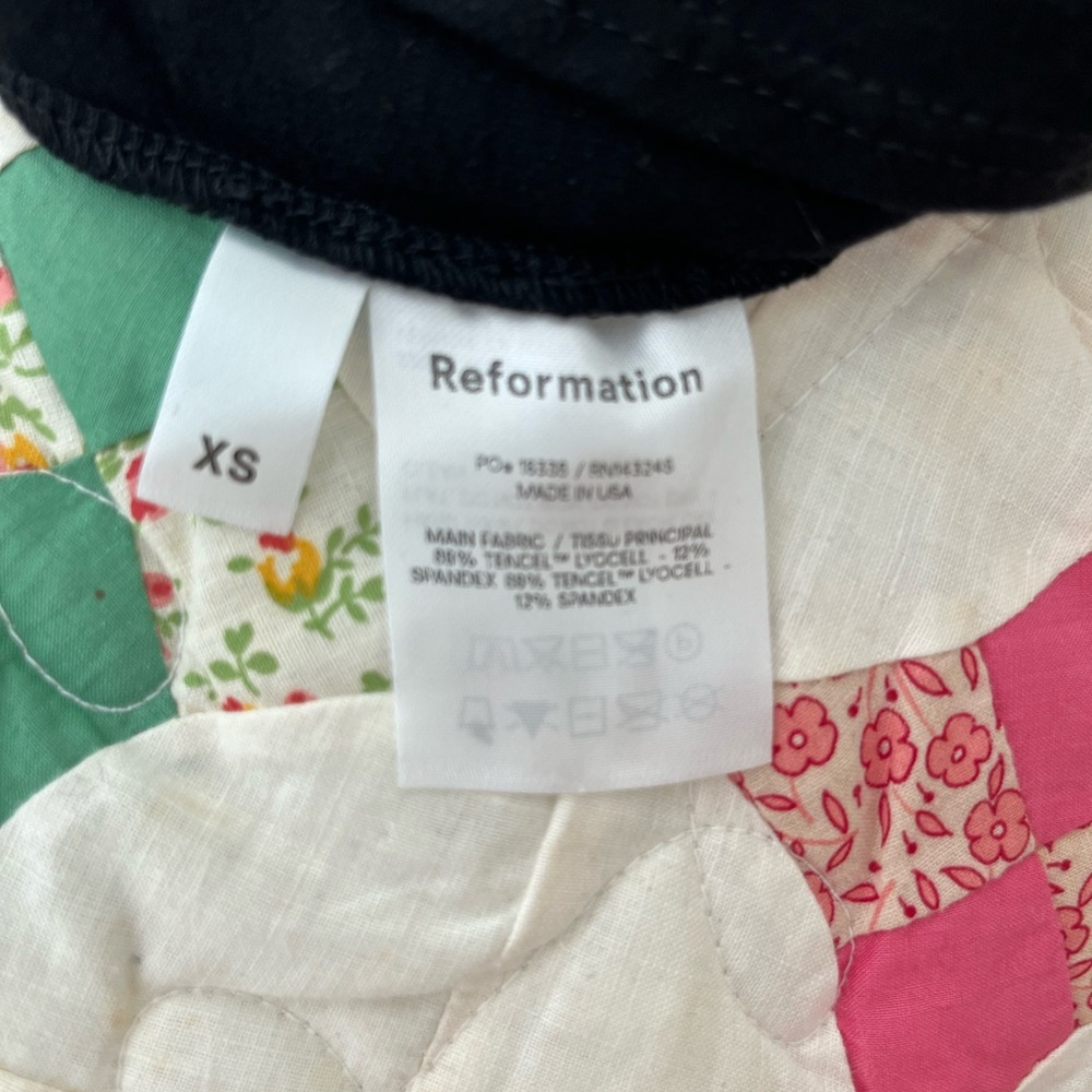 Reformation Kaila Wrap Dress - Picture 5 of 6